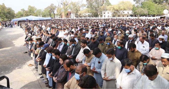ایم کیو ایم کے تحت کراچی میں  ڈاکٹر عبدالقدیر کی غائبانہ نماز جنازہ ادا کی گئی