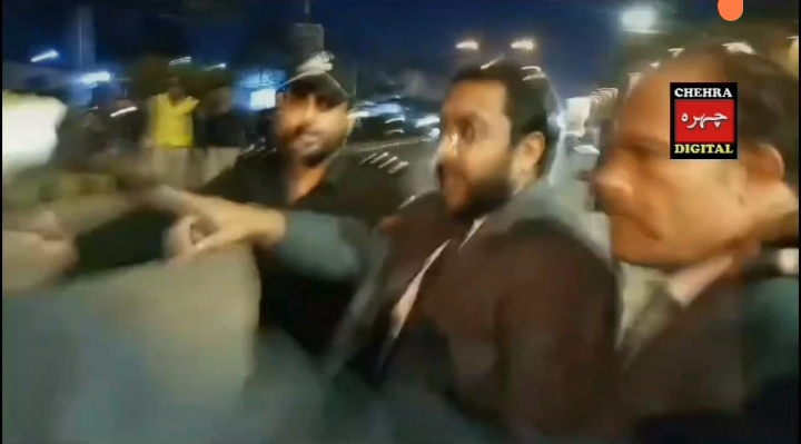 کوئٹہ میں نیو نیوز کے کیمرہ مین عاصم بلوچ پر مقامی ہوٹل کے سٹاف کا تشدد