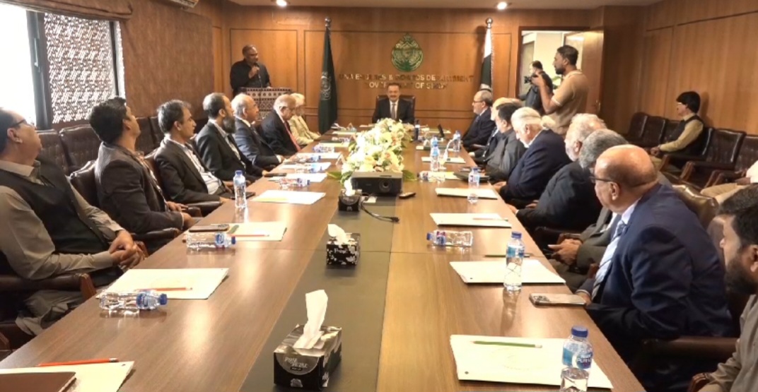  سندھ حکومت اور ٹورنٹو  میٹروپولیٹن یونیورسٹی کے درمیان تعلیمی شراکت داری  بڑھانے پر اتفاق ہوگیا
