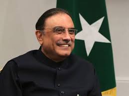 صدر آصف علی زرداری نے 11ویں قومی مالیاتی کمیشن کی تشکیل نو اور کریمنل لاز ترمیمی بل 2025 کی منظوری دے دی