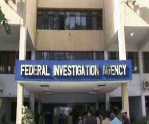  کراچی میں ایف آئی  اے  نے  خاتون کو ہراساں کرنے کے الزام میں ایک شخص کو گرفتار کرلیا۔