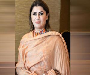 رہنما  پیپلز پارٹی  شازیہ مری   کا کہنا ہے کہ عدالتی  حکم کو جواز بناکر  لوگوں کو نوکریوں سے نکالا جارہا ہے۔
