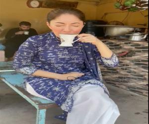 شرمیلا فاروقی لیاری میں  ہوٹل پر چائے پینے پہنچ گئیں
