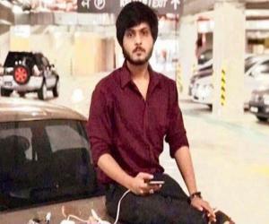 مقتول انتظار کے والد  اشتیاق احمد کا  کہنا ہے  عدالتی فیصلے سے ثابت ہوگیا کہ انتظار کو بے گناہ  مارا  گیا۔ 