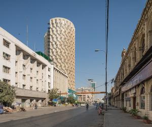 کراچی میں آئی آئی چندریگر روڈ پر کیش وین سے  بیس کروڑ روپےچوری کا کیس
