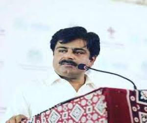 وزیر تعلیم سندھ سردار شاہ کا کہنا ہے کہ  یو ایس ایڈ کے تعاون سے صوبے  کے دس اضلاع میں  ایک سو چھ اسکول قائم  کئے جائیں گے۔ 