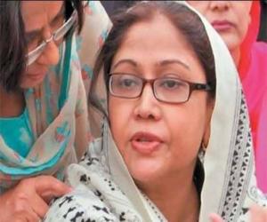 سندھ ہائی کورٹ نے پیپلز پارٹی کی رہنما فریال تالپور کو بیرون ملک سفر کی اجازت دے دی۔۔
