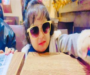 کراچی میں لٹیروں اور سیکیورٹی گارڈز کے درمیا ن فائرنگ کی زد  میں آکر  چار سالہ ننھی بچی کی جان چلی گئی۔