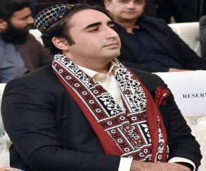 چیئرمین  پیپلز پارٹی بلاول بھٹو کا کہنا ہے کٹھ پتلی سرکس ختم ہونے  کے دن  قریب  ہیں۔ستائیس فروری کو شروع ہونے والا  لانگ مارچ