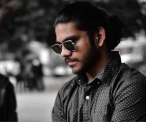 آگ نے صرف سامان نہیں جھلسایا۔   ایک نوجوان کے خواب بھی جلاڈالے