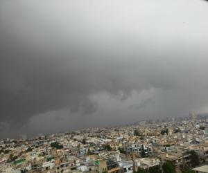  کراچی میں آج بھی بادل برسے