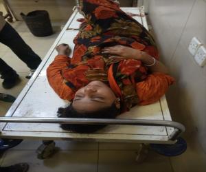 کراچی ناظم آباد انڈر پاس کے پل سے خاتون کود گئی