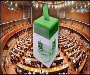 سینٹ میں مصطفی نواز کھوکھر کے استعفی کے بعد خالی ہونے والی نشست پر کاغذات نامزدگی جمع کروانے کا وقت ختم ہوگیا۔