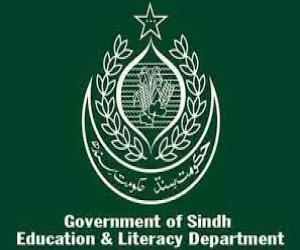 کام۔۔ یا پھر گھر پر مستقل آرام۔ محکمہ تعلیم سندھ نے  آٹھ ماہ سے مسلسل غیرحاضر بائیس اساتذہ کو نوکری سے فارغ کردیا۔