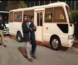 کراچی میں پاکستان بمقابلہ نیوزی لینڈ دوسرے ون ڈے میچ کے دوران نیشنل اسٹیڈیم میں انوکھے واقعے کا معاملہ،