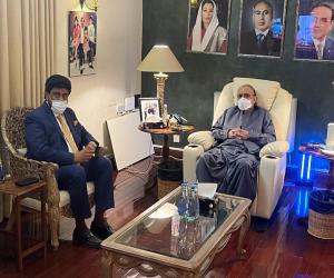 گورنرسندھ کامران خان ٹیسوری کی اسلام آباد میں سابق صدر مملکت آصف علی زرداری سے  ملاقات