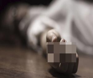کراچی میں مختلف مقامات سے تین لاشیں ملی۔ 