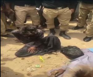 کراچی سپرہائی وے احسن آبادمیں مبینہ پولیس مقابلہ  کے بعد دو مبینہ ڈاکووں سمیت تین ملزم گرفتار۔
