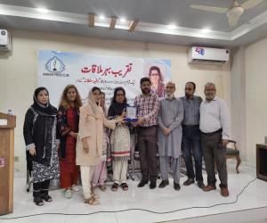 معروف صحافی، مصنفہ اور کالم نگار رضیہ سلطانہ 