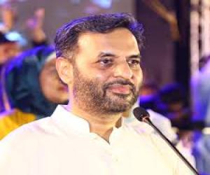 جامشورو کراس کرنے کے بعد صوبے میں ہر جانب تباہی ہی تباہی نظر آتی ہے،،
