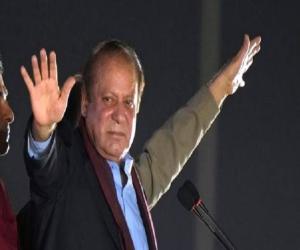    گیس ملتی ہے کہ نہیں ملتی، نہ بجلی نہ گیس، نہ روٹی نہ پٹرول،     نواز شریف کا 2017 زیادہ بہتر تھا،   مجھ پر ظلم نہیں کیا گیا آپ پر ظلم کیا گیا، 