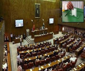 سندھ   سے سینٹ کی بارہ نشستوں پر  انتخابی دنگل۔ پیپلز پارٹی دس سیٹیں جیت کر بازی لے گئی۔