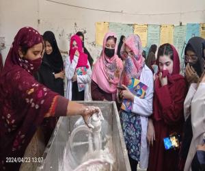 سندھ رورل سپورٹ آرگنائزیشن ( سرسو ) کے تعاون سے دیہی خواتین کے انٹرپرائز ڈویلپمنٹ اقدامات کے سینٹر کا دورہ