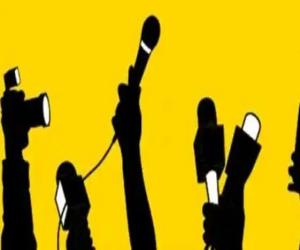  صحافی اور صحافتی اداروں کو غیر قانونی دباؤ سے آزاد کریں