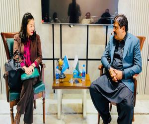 سندھ حکومت کا عالمی ادارے کے اشتراک سے سرکاری اسکول میں بچوں کو دوپہر کا مفت کھانا فراہم کرنے کا فیصلہ