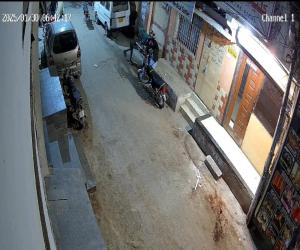  کراچی میں  چوروں کو لینے کے دینے پڑگئے