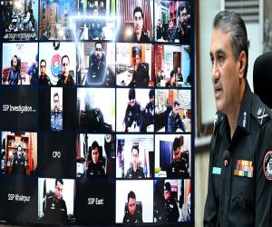 کراچی پولیس آفس میں ایڈیشنل آئی جی کراچی جاوید عالم اوڈھو کی زیرِ صدارت امن و امان سے متعلق اعلیٰ سطحی اجلاس