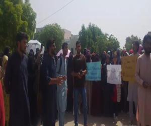 جامعہ کراچی  میں پوائنٹ بس کی زد میں آکر طالبہ جاں بحق 