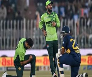 پاکستان نے سری لنکا کو دوسرے ون ڈے میں 8 وکٹوں سے شکست دے کر سیریز اپنے نام کر لی  