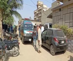  کراچی میں بلدیہ ٹاؤن یوسی گیارہ کا دفتر آگ لگنے سے جل گیا۔
