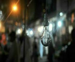 کراچی کے مختلف علاقوں میں بجلی کی لوڈشیڈنگ کا یومیہ دورانیہ اٹھارہ گھنٹے تک پہنچ گیا۔