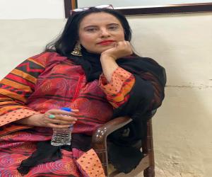 کراچی کے علاقے کورنگی میں خاتون پر تیزاب گردی؛ وزیراعلیٰ سندھ مراد علی شاہ کا سخت نوٹس، آئی جی سے رپورٹ طلب
