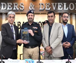 آئی جی سندھ جاویدعالم اوڈھوکا کہنا ہےکہ میررضا   قتل  کیس میں جوبھی ملوث ہوا، اس کےخلاف ایکشن لیں گے۔غلطیاں ہرانسان سےہوتی ہیں